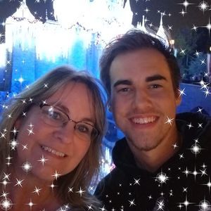 Meet your Posher, Cindy